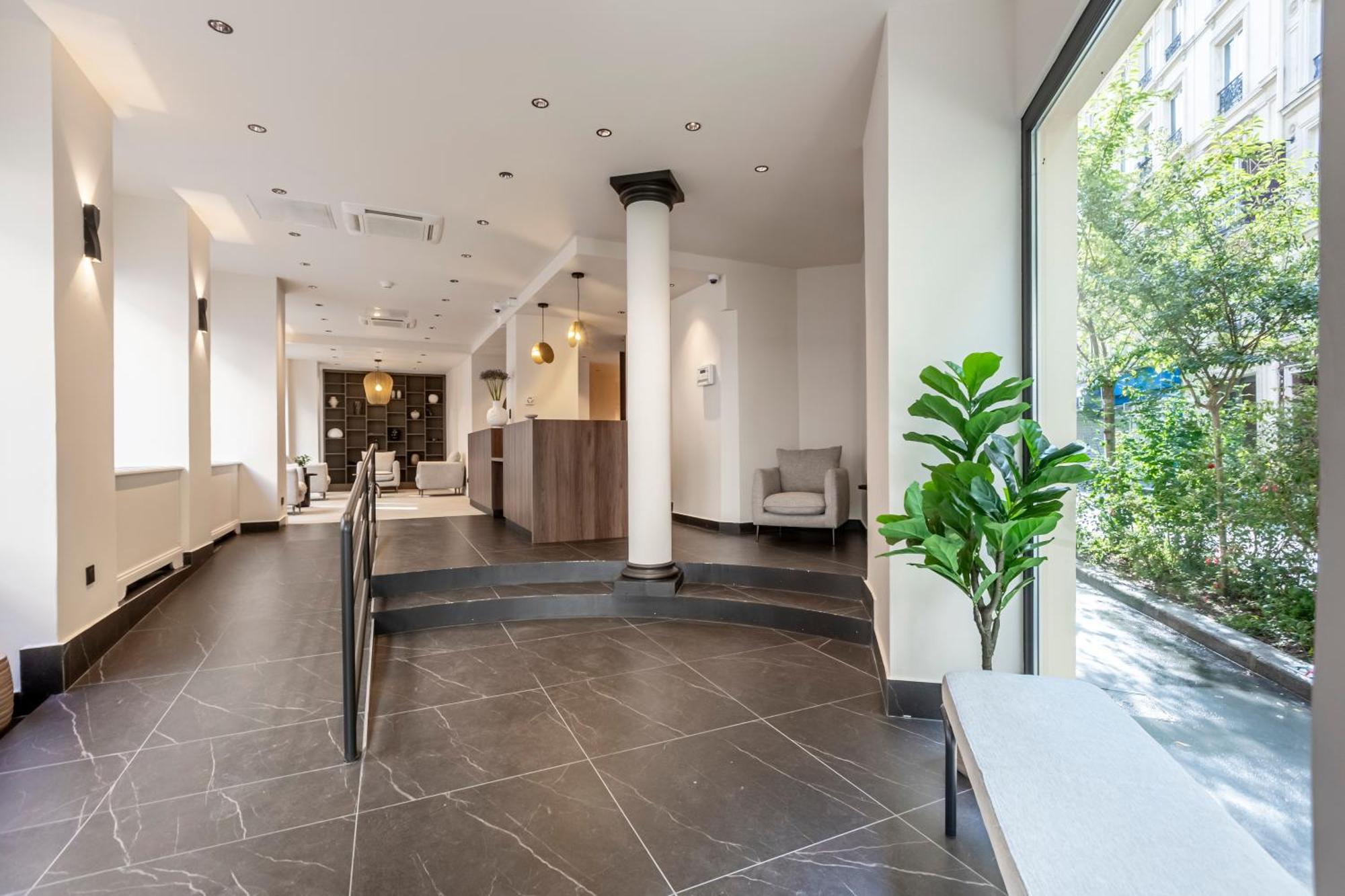 Le Monsieur By Sweett Hotel