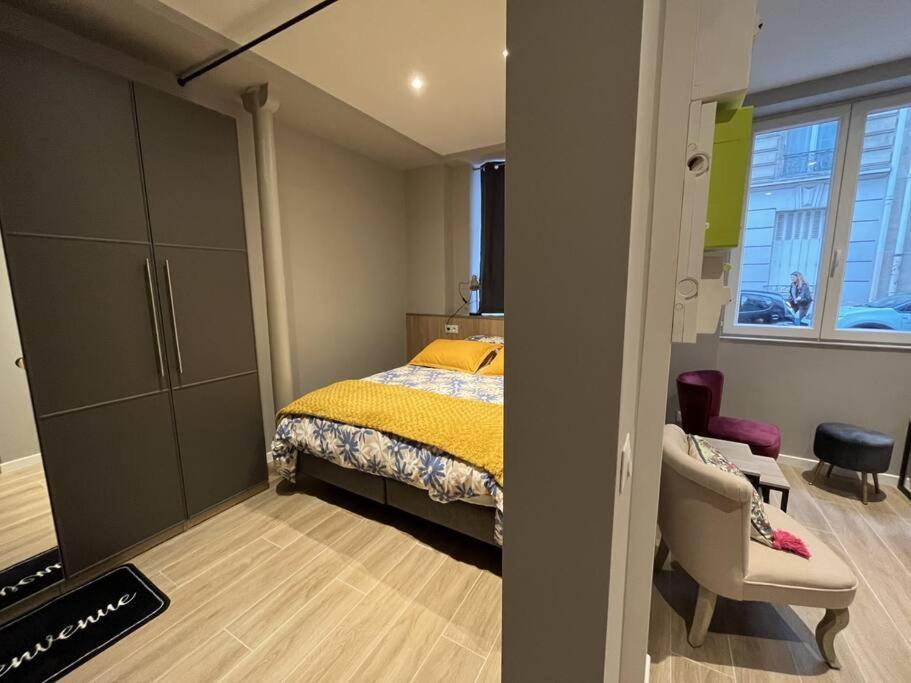 Apartment Flat *