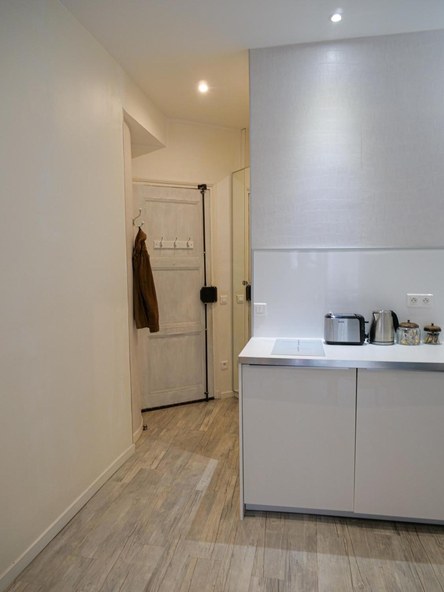 Apartment Prestige Madeleine Opera Paris
