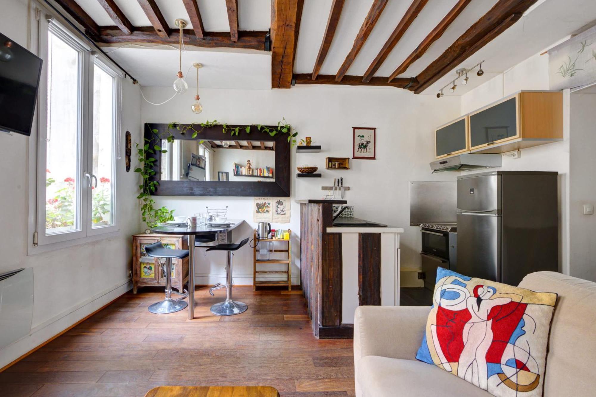 Charming In The Heart Of Le Marais *
