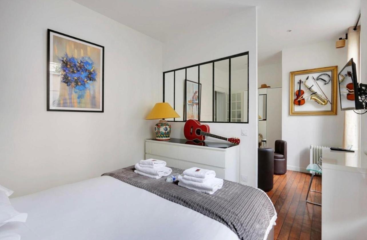 Magnifique 2 Pieces, Clair Neuf Appartement Paris