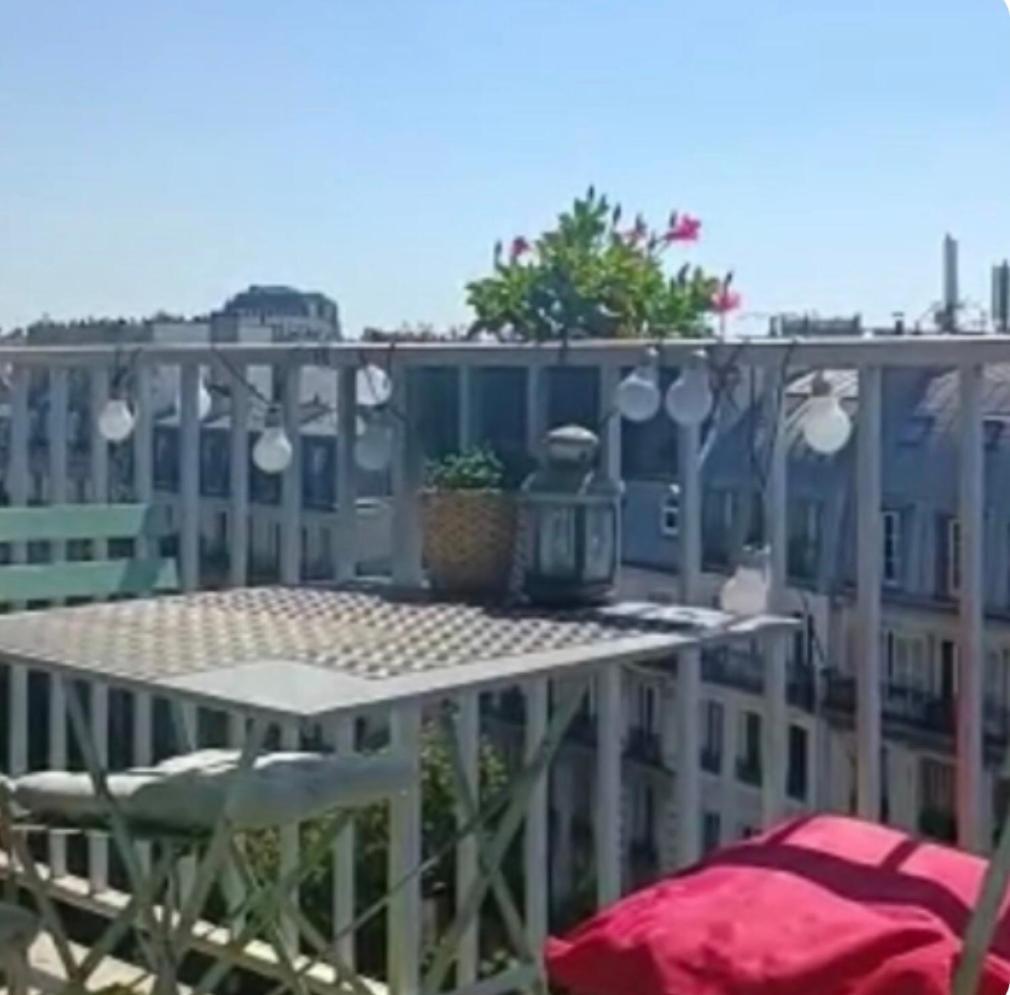 Amazing Eiffel Views At Cool Area Appartement *