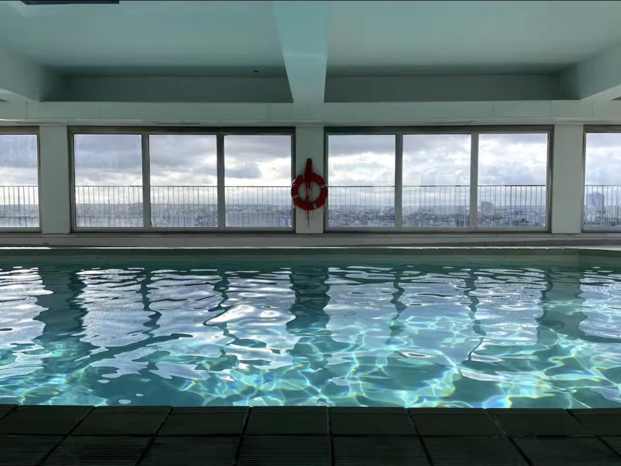 Amazing View, Beautiful Flat, Swimming Pools, Secure Parking *