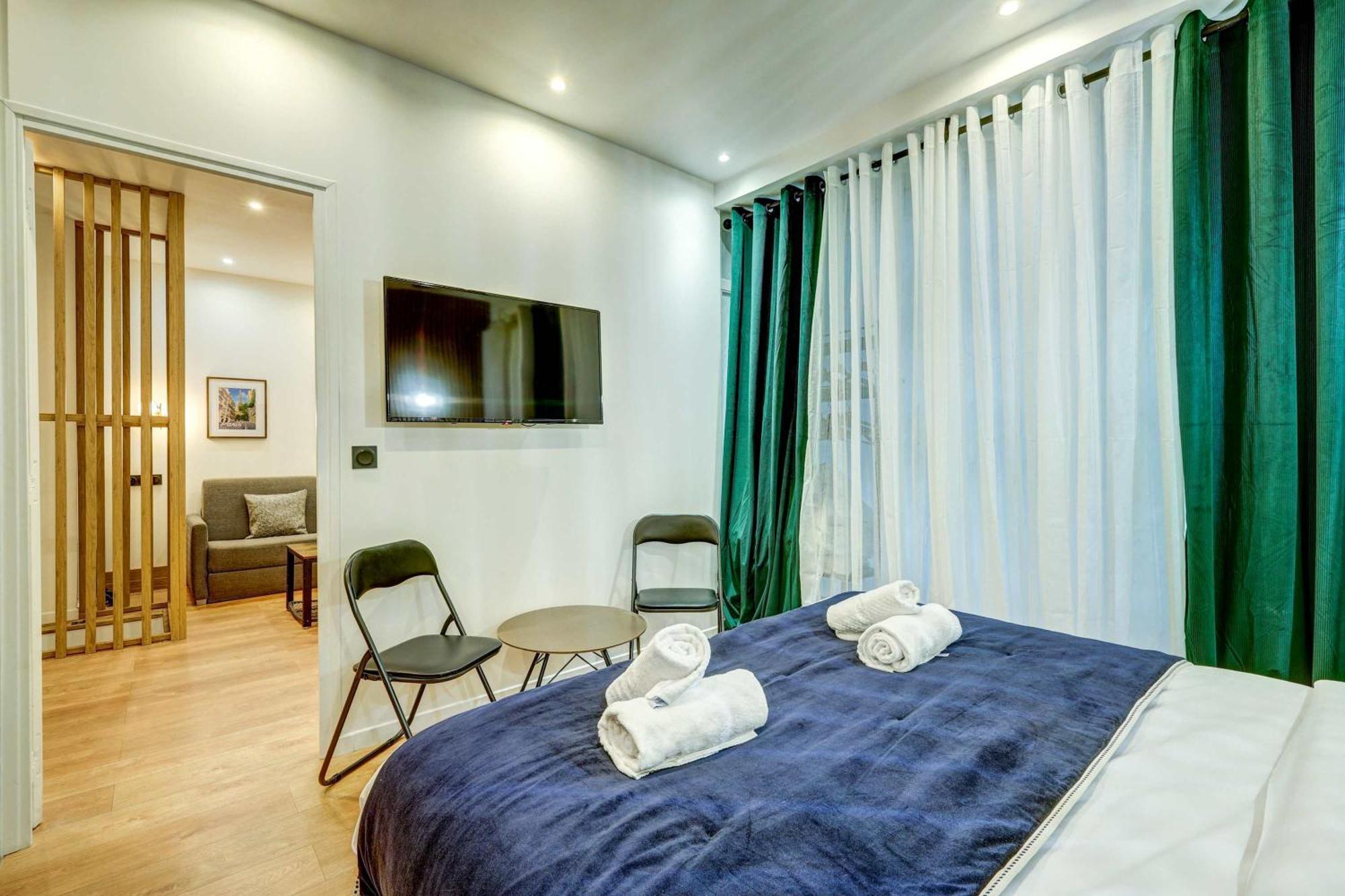 Modern And Renovated Next To Sacre-coeur Appartement *
