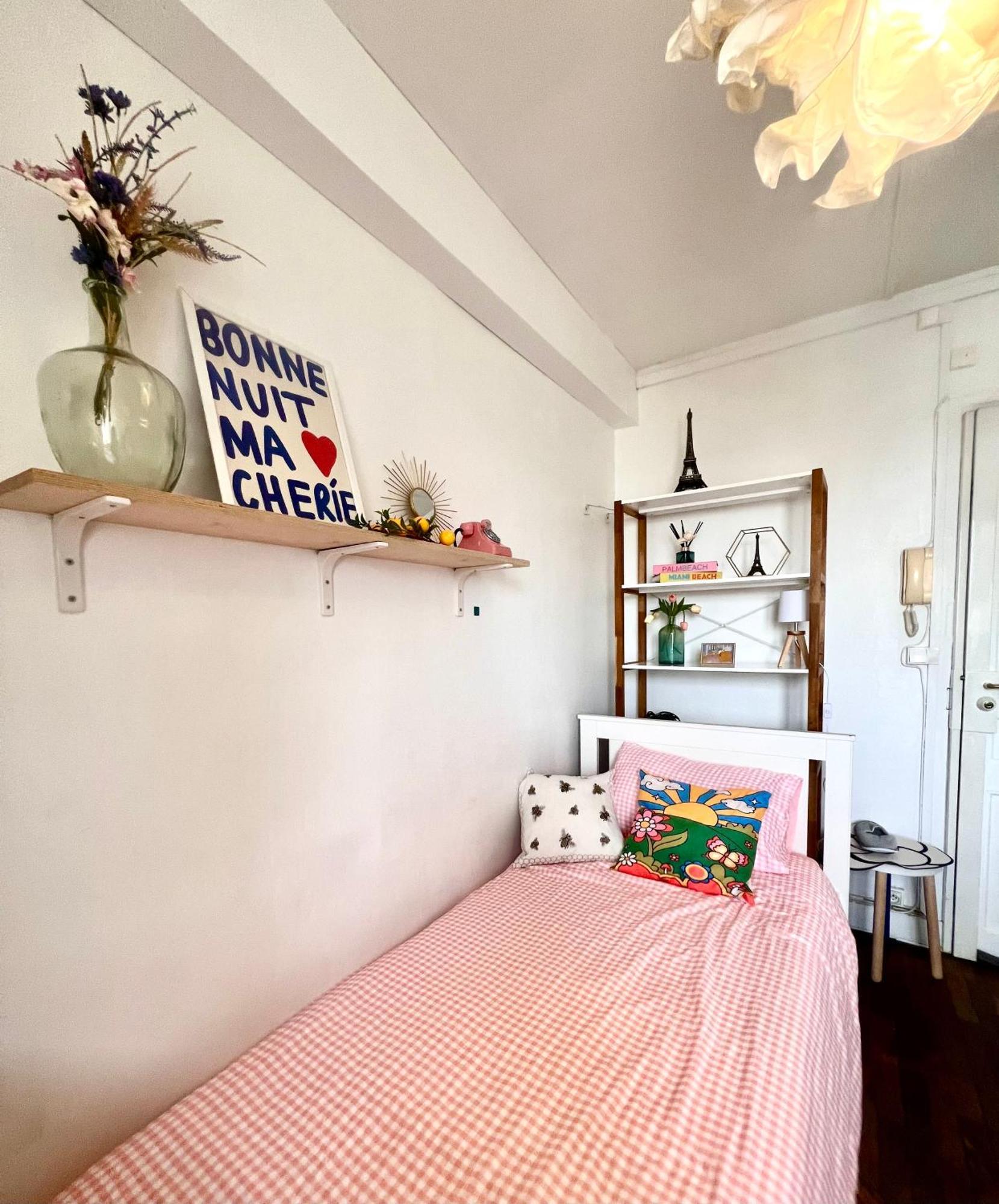 Apartment Centre Orsay *