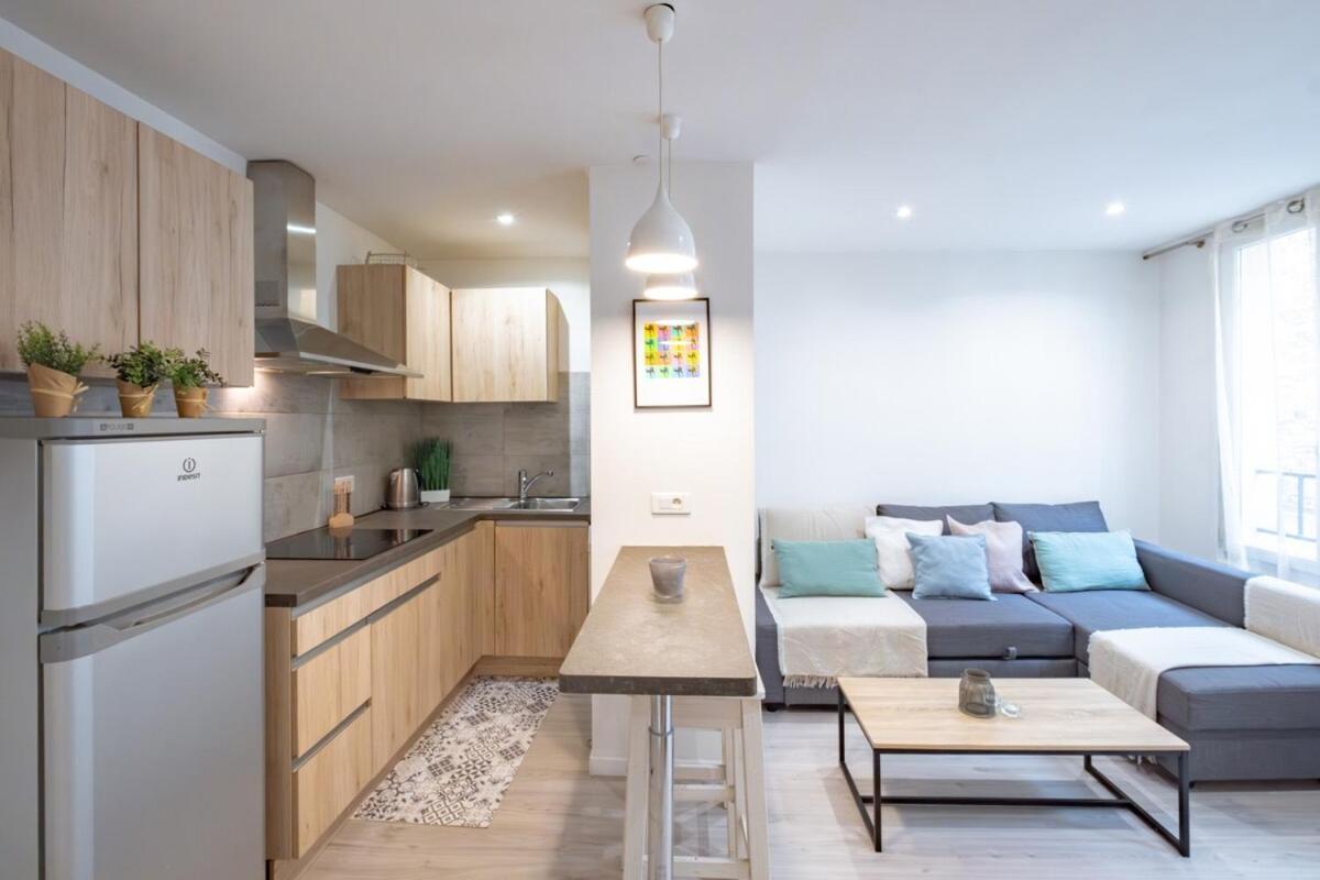 4 Guests Aux Invalides Apartment *