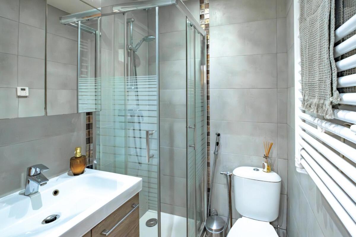 4 Guests Aux Invalides Apartment Paris