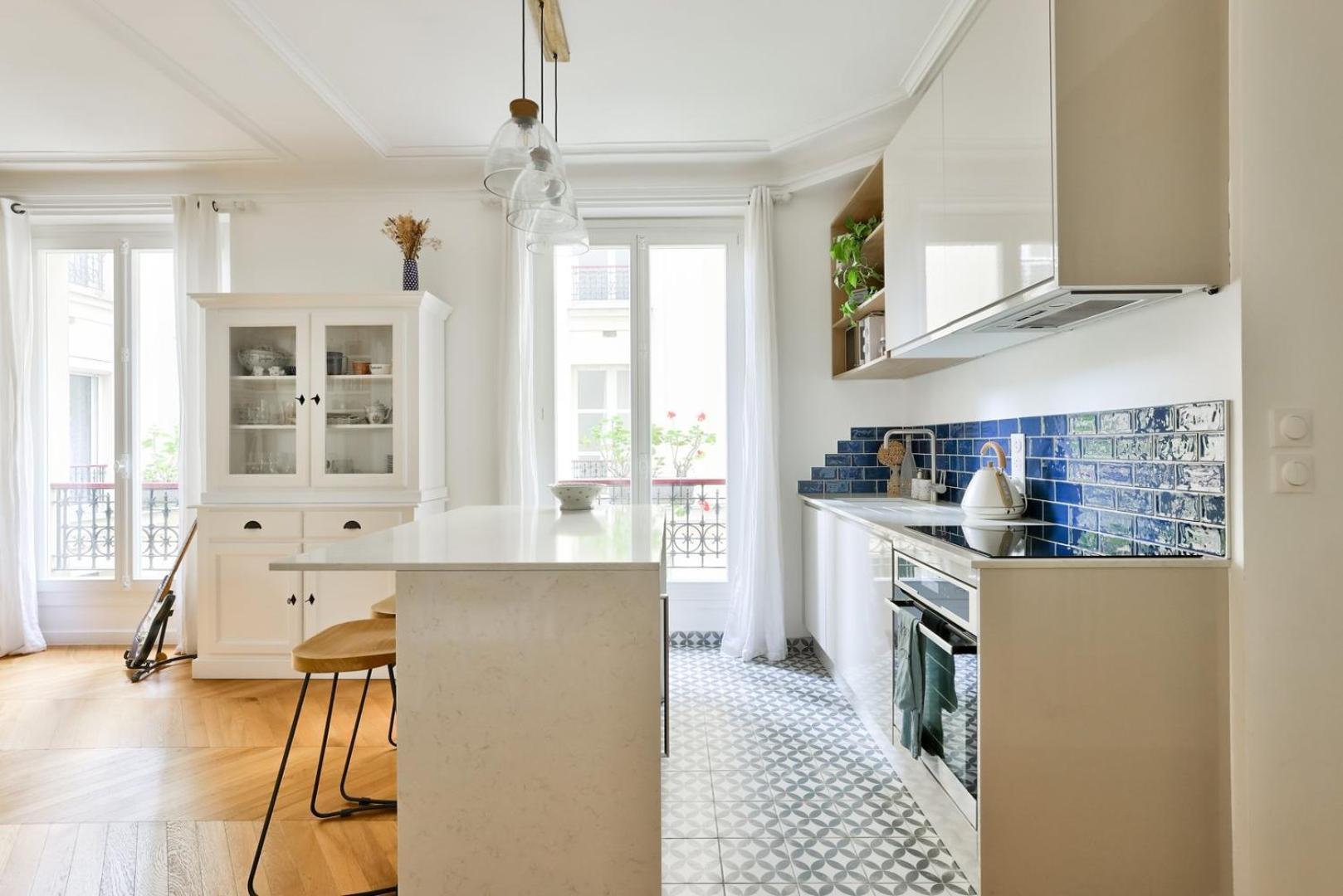 Bright In The Heart Of Le Marais *
