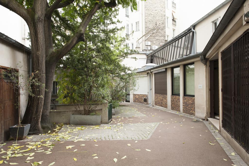Pick A Flat - Champs Elysees / Niel Apartment