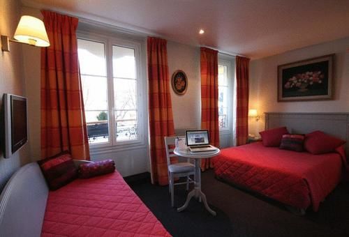 Agate Hotel 3*
