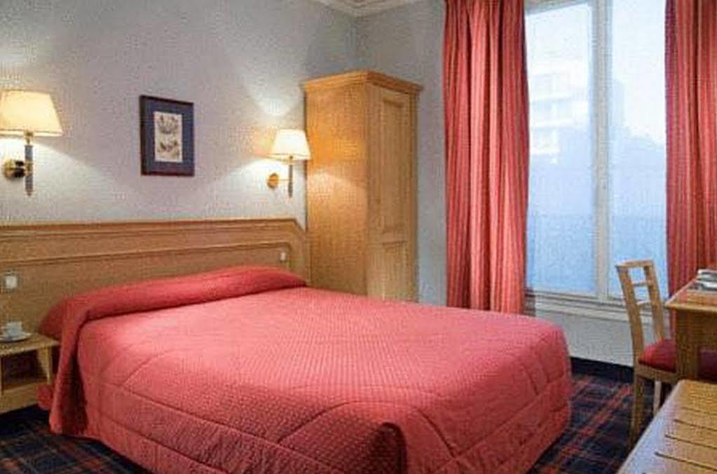 Madrigal Hotel