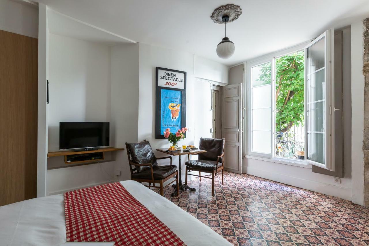 Artisan Lofts Courtyard Opera Apartment