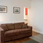 Charming Apartment Batignolles Neighborhood
