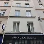 102201 - A Charming Setting For 4 People In Montorgueil