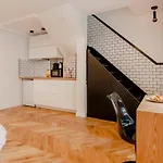 Maisonnette In The Heart Of Paris 4P1Br - Nation