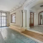 Studio Tour Eiffel By Studio Prestige