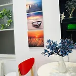 Dream Dwell Paris-Chic Flat In The Heart Of Marais Near Pompidou Centre