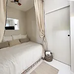 Superb Apartment Palais Royal Louvre Museum Free Netflix