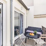 St Germain Des Pres With Balcony - Cityapartmentstay
