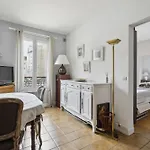 Studio St Dominique - Invalides - B\'Your Home