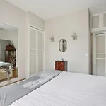 Studio St Dominique - Invalides - B\'Your Home