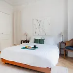 Paris Eugene Design Residence