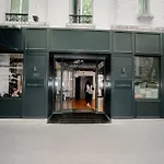 Casa Serena Paris Hotel