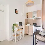 Beautiful Studio In The 15 District