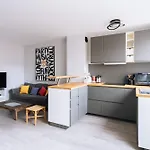Exuberant 1Bd Apartment Near Canal Saint-Martin!