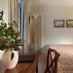 Le Relais Saint Honore