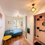 Heart Of Montmartre Cute & Cozy