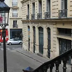 Maison Francois Paris - Two Rooms Apartment & Studio - Linkable Together