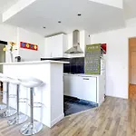 Palais Royal & Louvre - 1Br - Cityapartmentstay