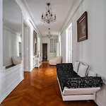 Gran Suites Luxury Tour Eiffel