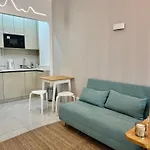 Comfortable Apartment Near Marais Beaubourg