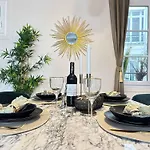 Typical Luxurious Parisian Getaway