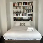 Triplex Luxe 3 Chambres 250M2 - Trendy Marais Area