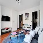 Studio Paris 8E - Refait A Neuf - 4Eme Etage Avec Ascenseur