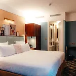Hotel Eiffel Blomet