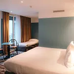 Hotel Eiffel Blomet