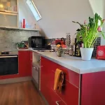 Loft Tres Calme Tout Confort Proche Parc Des Expos De Versailles Vue Tour Eiffel