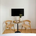 Quintinie Hotel 15Th Arrondissement, Sonder By Marriott Bonvoy
