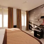 Hotel Eden Opera