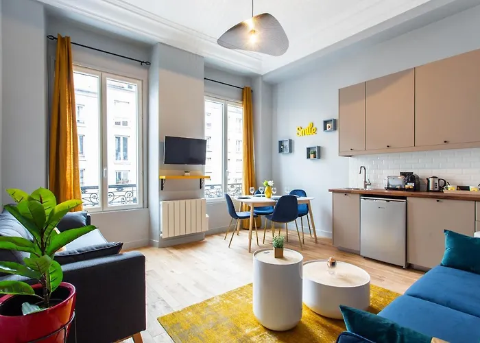 CMG Bastille Saint Antoine 1DG