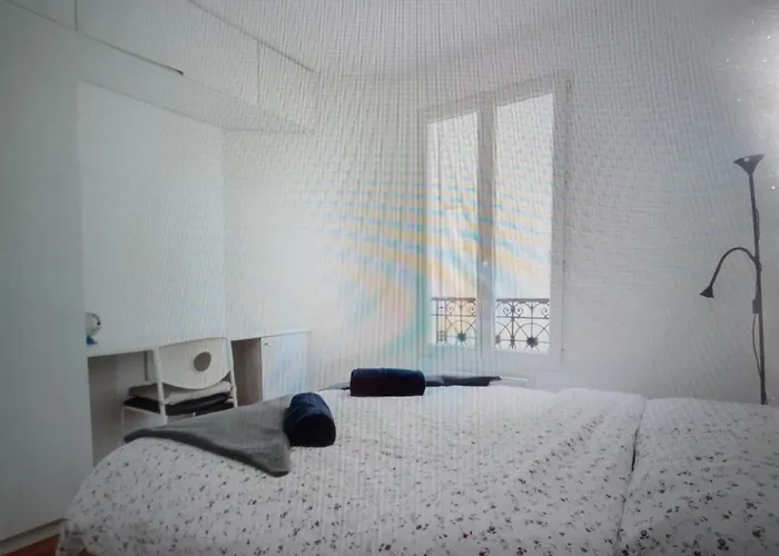 ++++ Chambre Privee Chez L Habitant Arc De Triomphe / Private Room Arc De Triomphe ++++