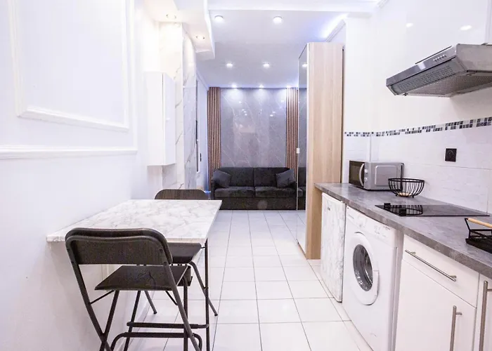 Appartement Royal Carre D\'Or De Paris 17 Eme
