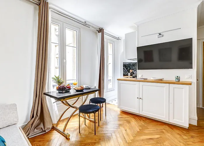 Jardin Du Luxembourg - Le Bon Marche - Cityapartmentstay