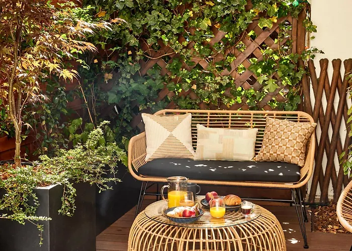 Stylish 2Br & 2Ba With Private Terrace