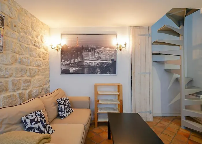 Maison Au Coeur Du Marais - II