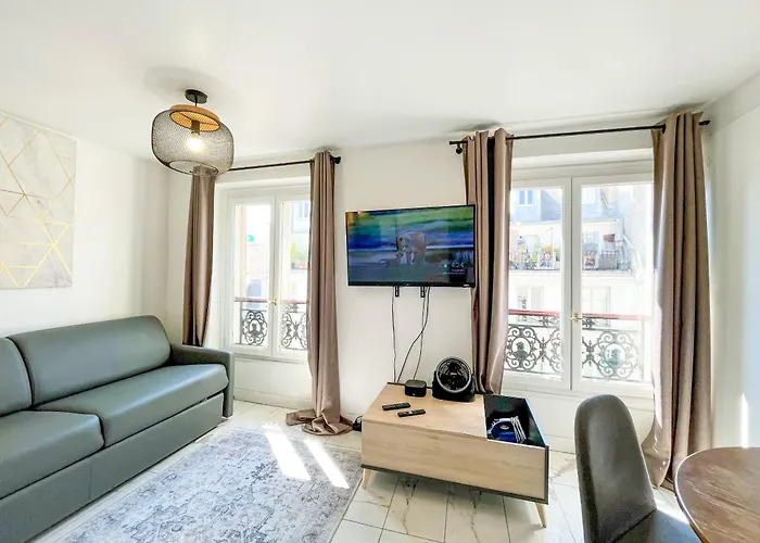143 - Urban Charming Flat In Center Of Paris